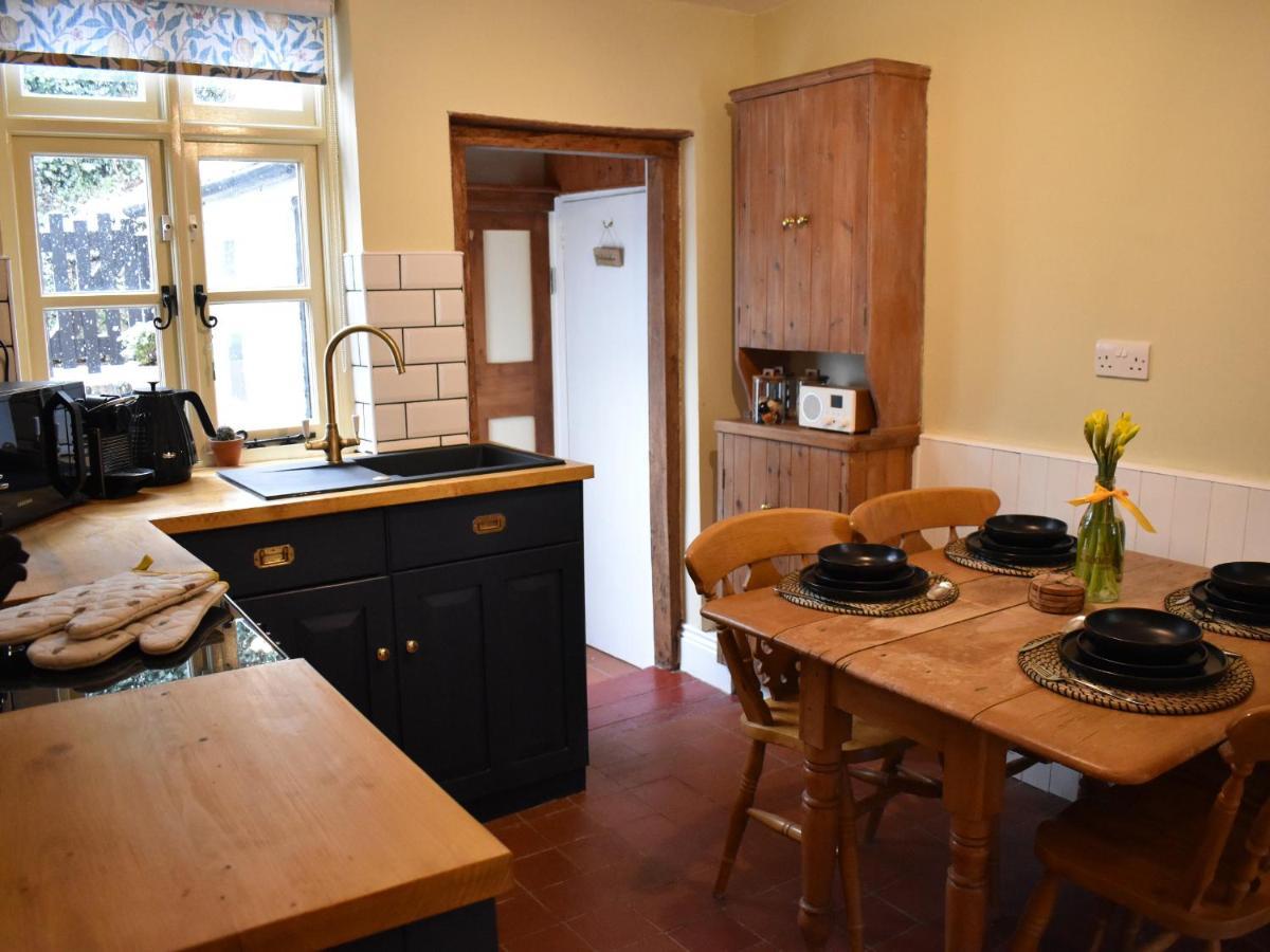 Church View Cottage アッシュボーン エクステリア 写真